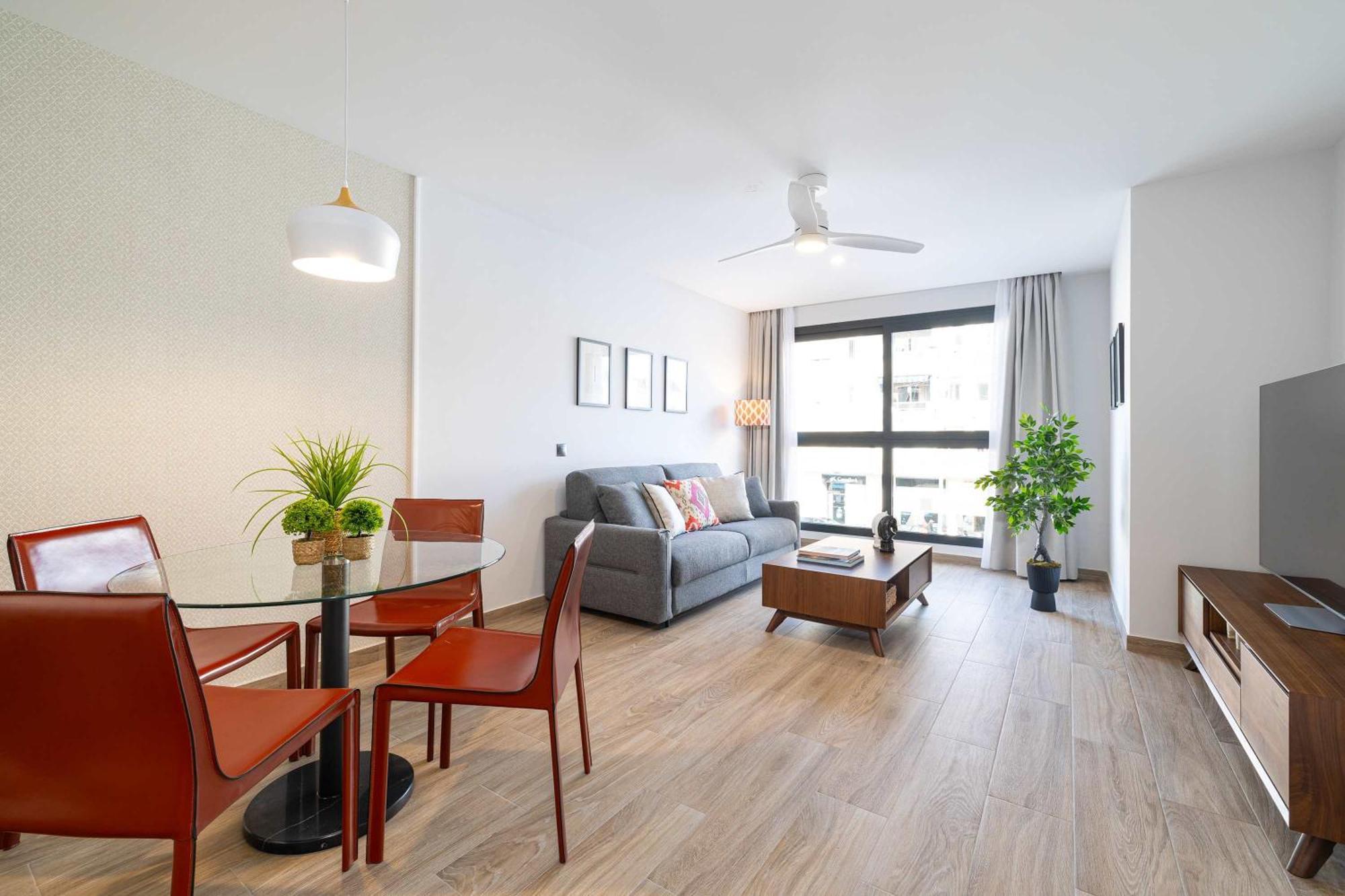 Apartment And Golf At Modern